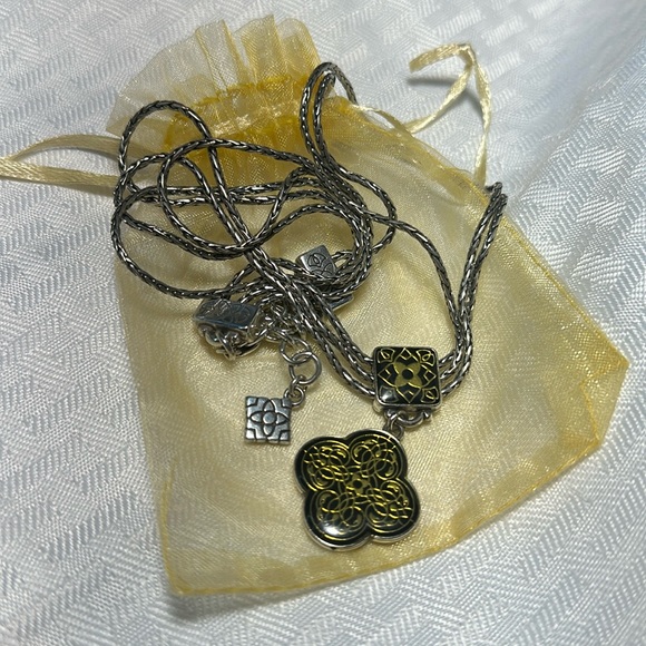 2 pc set Brighton collectibles necklace Celtic Medallion gold black & earrings - Picture 7 of 9